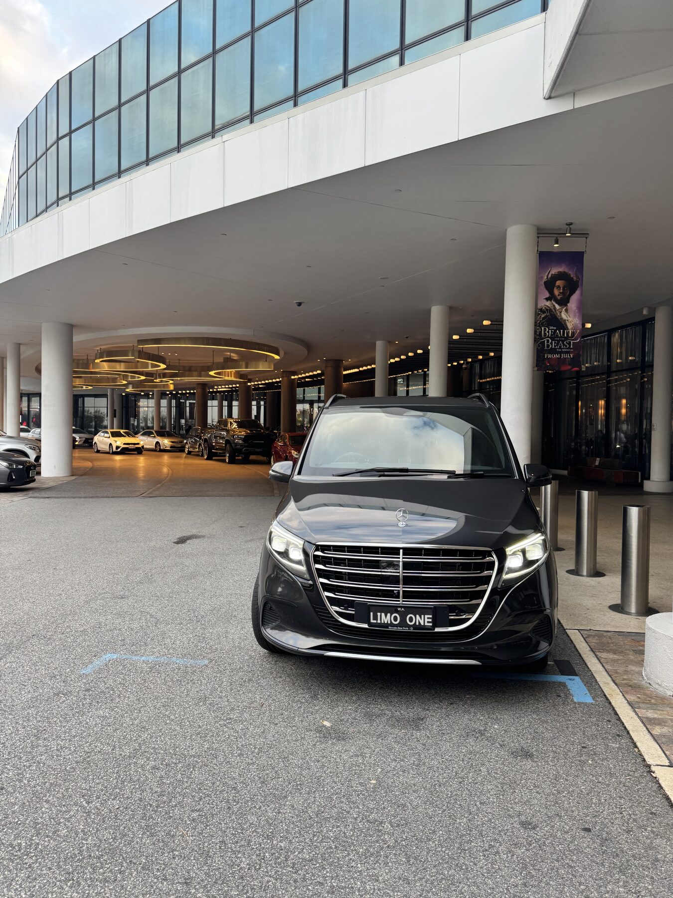Little Black Limo guests and vehicles